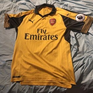 Puma Arsenal Away Shirt Size M